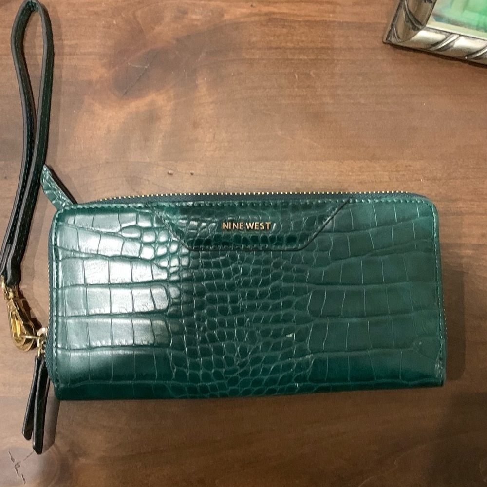 Nine West Wallet